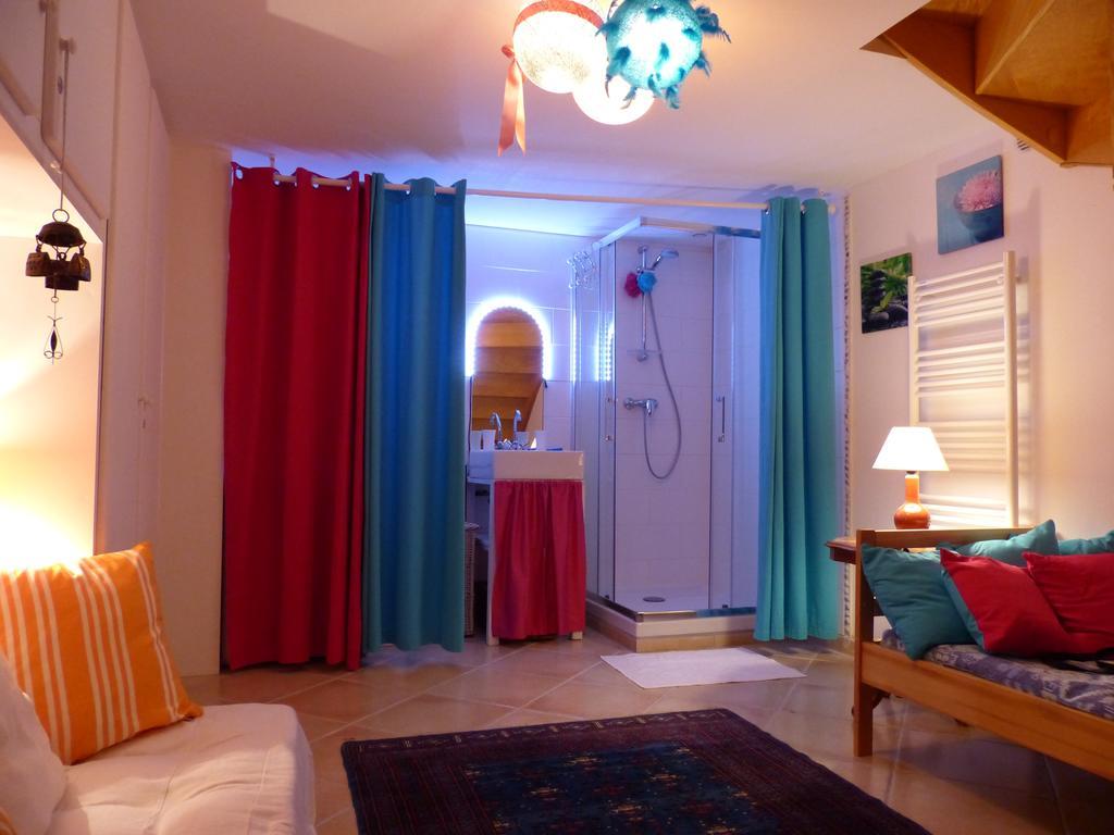 La Flore De Lys, Cottage Ideal Pour 2 Adultes Et 2 Enfants Saint-Jouin-Bruneval 객실 사진