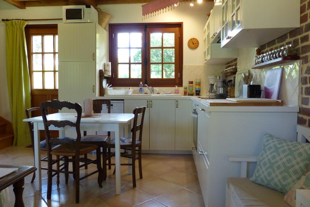 La Flore De Lys, Cottage Ideal Pour 2 Adultes Et 2 Enfants Saint-Jouin-Bruneval 외부 사진