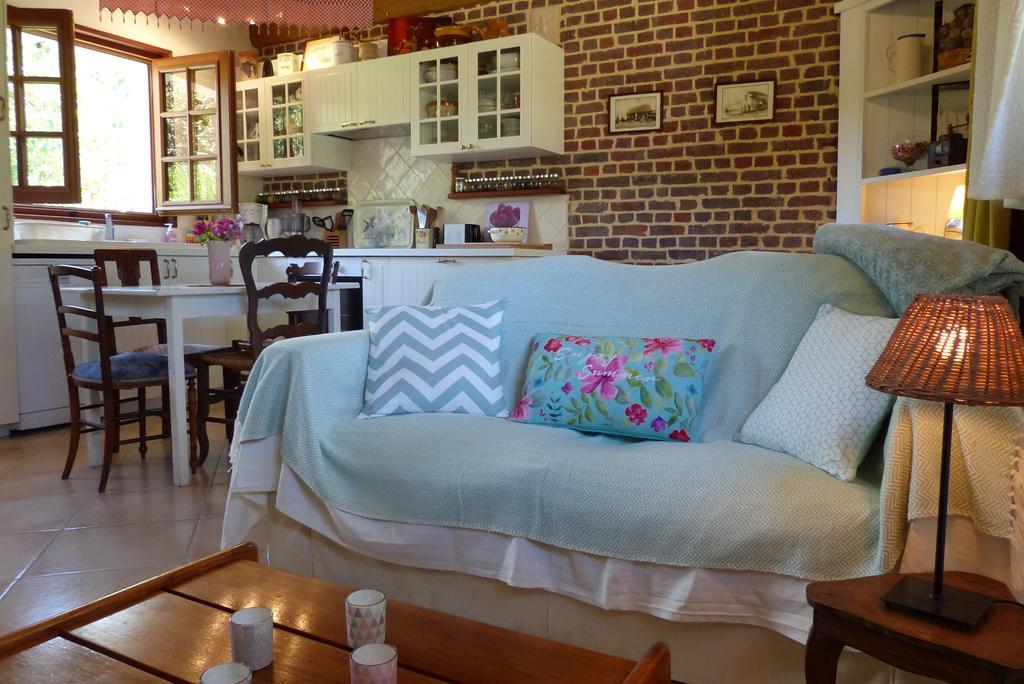 La Flore De Lys, Cottage Ideal Pour 2 Adultes Et 2 Enfants Saint-Jouin-Bruneval 객실 사진